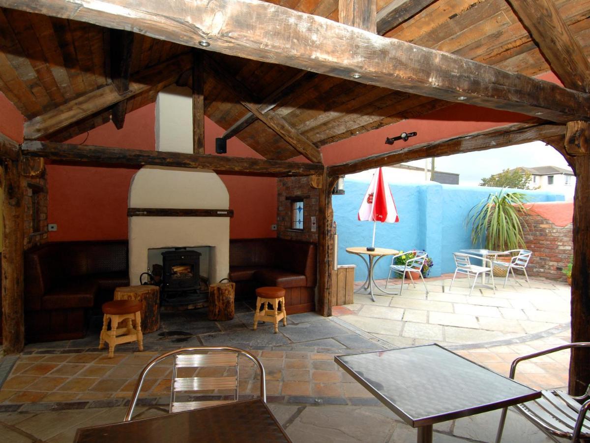 Pier 36 Hotel Donaghadee Екстериор снимка