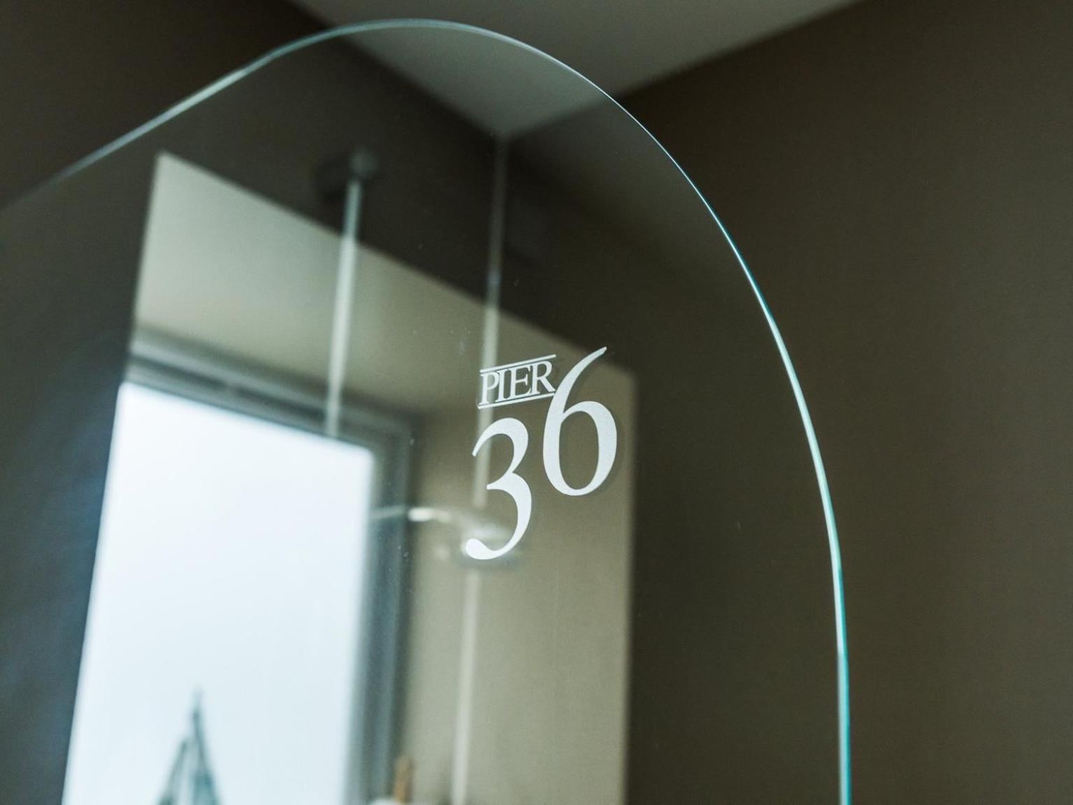Pier 36 Hotel Donaghadee Стая снимка
